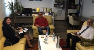 Ambasadorja e Panamasë, Paulina Franceschi viziton OEK-un, shprehet vullneti për thellimin e bashkëpunimin ekonomik