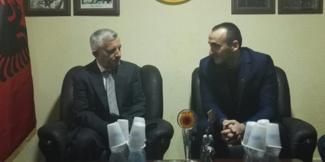 OVL UCK-së-Dega në Pejë ka shpallur “Anëtar Nderi: ambasadorin, Qemal Minxhozi