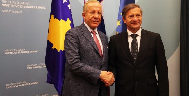 Ministri i Jashtëm slloven, Karl Erjavec, sot qëndron për vizitë zyrtare në Kosovë, takon Haradinajn e Pacollin