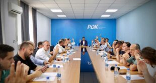 PDK garon në 36 komuna në zgjedhjet lokale: miratohet lista përfundimtare e kandidatëve për kryetarë të komunave