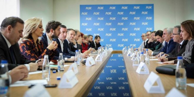 PDK në mbledhjen e parë të Kryesisë së saj zgjedh dhe plotëson strukturën e re drejtuese të partisë