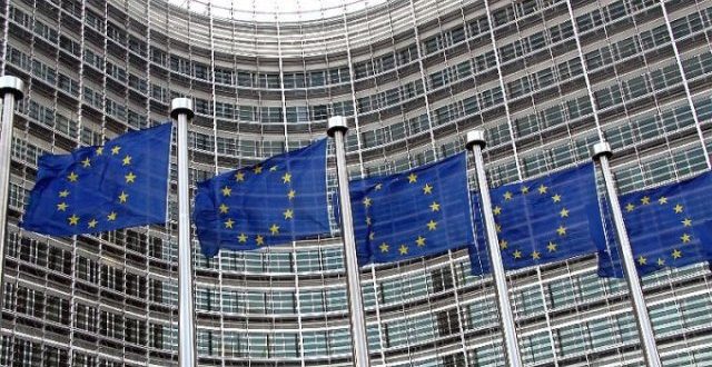 Sot pritet që Parlamenti Evropian sot do të votojë rekomandimin për liberalizimin e vizave për Kosovën