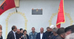 Në Radost të Rahovecit vendoset pllakë përkujtimore në shtëpinë ku ishte baza e UÇK-së