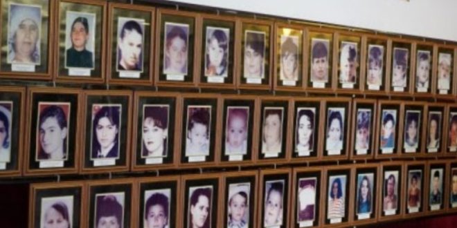 22 vjet nga masakra në Poklek dhe Çikatovë të Drenasit në të cilën mizorisht u vranë dhe u dogjën 77 civilë shqiptarë