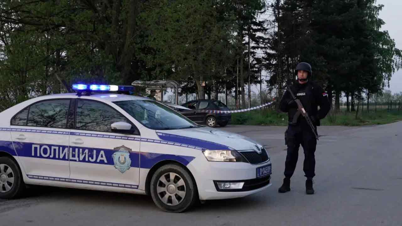 Policia ndërpret tubimin parazgjedhor të Listës Serbe në Mitrovicë të Veriut