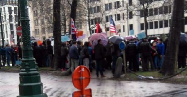 Në Vjenë të Austrisë mijëra shqiptarë kanë kërkuar lirimin e Ramush Haradinajt nga izolimi në Francë