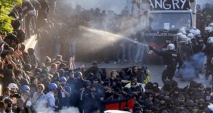 Në Hamburg të Gjermanisë kanë vazhduar protestat kundër Samitit G20 dhe politikave globaliste