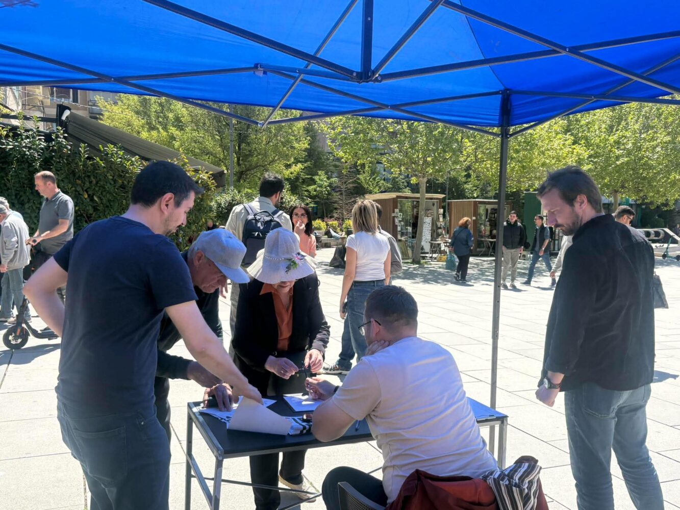 PSD nis mbledhjen e nënshkrimeve për zgjedhje  Molliqaj synon rol ekskluziv në opozitë