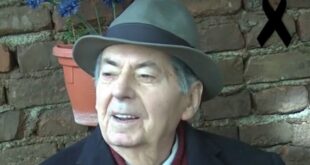 Në moshën 90-vjeçare ka ndërruar jetë këngëtari i mirënjohur i këngës qytetare, Qemal Kërtusha, “Artist i Merituar”