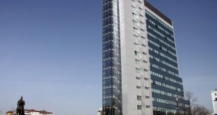 Qeveria e Kosovës merr vendim që punëtorëve të larguar nga puna gjatë viteve të 90-ta, t’u njihen kontributet pensionale
