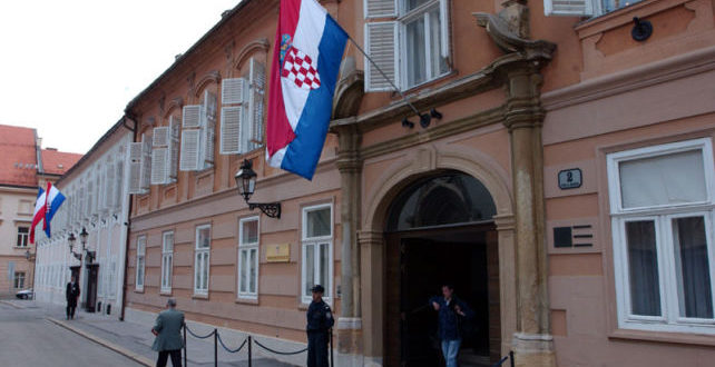 Kroatët vazhdojnë të mbrojnë qëndrimin lidhur me mos hapjen e kapitullit 23 të negociatave BE-Serbi