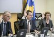 Pagat më të larta të vendit do t’ i ketë treshja: Vjosa Osmani, Albin Kurti dhe Glauk Konjufca më të ulëtat, shërbyesit civilë