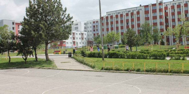 Qendra e Studentëve në Prishtinë hap konkursin për pranimin e 1.600 studentëve të rinj