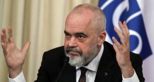 Kryeministri shqiptar Edi Rama paralajmëron sërish masa kufizuese nëse rritet numri i të infektuarve me virusin korona