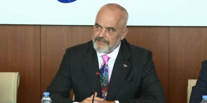 Rama: Propozim aktakuza për Thaçin dhe Veselin i përngjanë më shumë komunikatave publike përgjatë revolucionit kinez