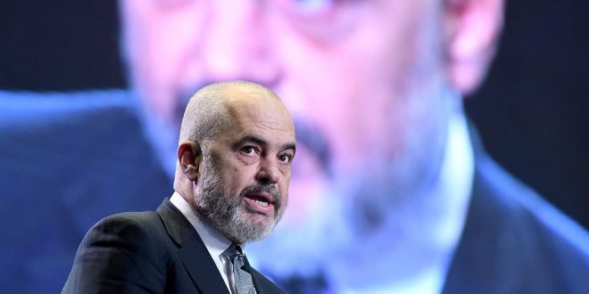 Edi Rama thotë se kryetari Ilir Meta është armiku i betuar i drejtësisë së re në Shqipëri