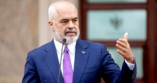 Kryeministri shqiptar, Edi Rama pas Prishtinës e Shkupit sot e viziton Sarajevën, Podgoricën dhe Beogradin