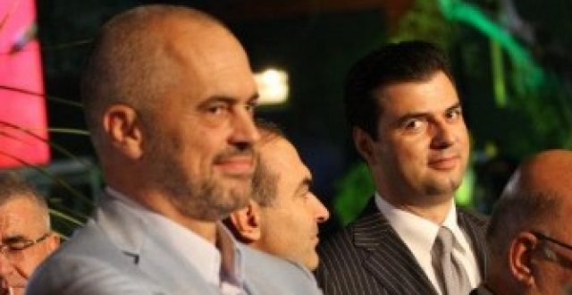 Edi Rama dhe Lulzim Basha takohen sot në orën 17:00 në Pallatin e Kongreseve