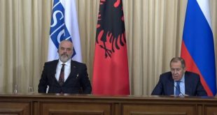 Kryeministri i Shqipërisë, Edi Rama në cilësinë e kryesuesit të OSBE-së, ka biseduar me ministrin e Jashtëm rus, Sergei Lavrov