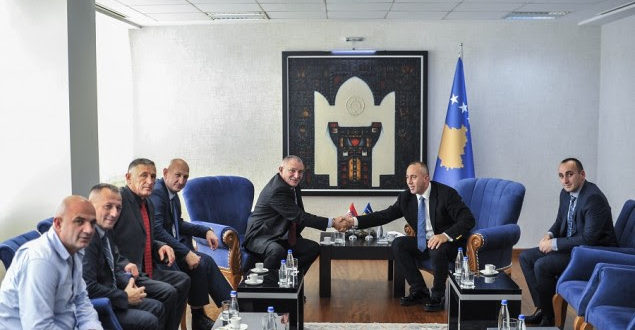 Kryeministri i Kosovës Ramush Haradinaj ka pritur në një takim përfaqësuesit e shoqatave shqiptare të Kroacisë