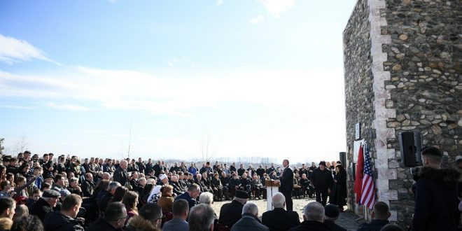 Në Lumbardh të Deçanit shënohet 30 vjetori i nismës për pajtimin e gjaqeve që u përqafua në të gjithë Kosovën