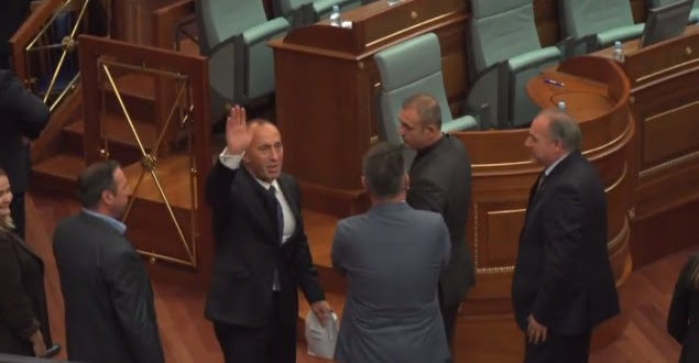 Kryeministri Haradinaj: Kam vetëm një, na prift e mbara në punë