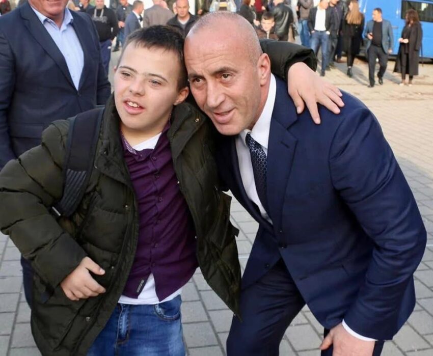 Ramush Haradinaj ka bërë thirrje për më shumë dashuri  përkrahje dhe trajtim të barabartë për personat me Sindromën Down