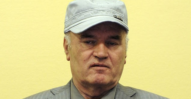 "Kasapi i Bosnjës" krimineli Ratko Mlladiq dënohet me burg të përjetshëm