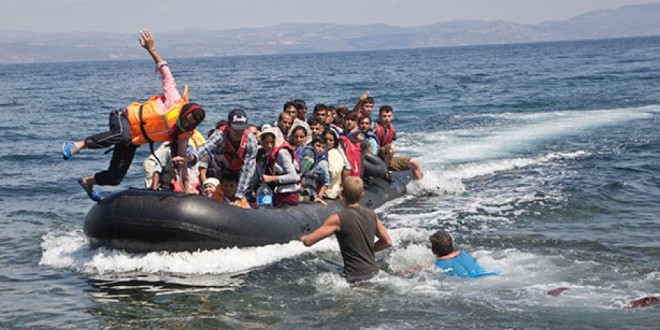 Autoritetet e Italisë dhe Shqipërisë po i bashkojnë përpjekjet për parandalimin e një fluksi refugjatësh