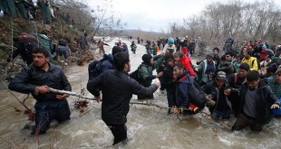 Maqedonia ka kthyer në Greqi 700 refugjatë në mesin e tyre edhe 28 gazetarë dhe reporterë të huaj