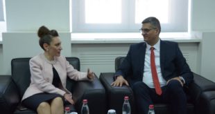 Ministri i Bujqësisë, Nenad Rikalo ka pritur në një takim ambasadoren e Turqisë në Kosovë, Kivilcim Kiliç