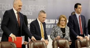 Pozita dhe opozita në Shqipëri kanë mbyllur me sukses negociatat lidhur me “Reformën në drejtësi”