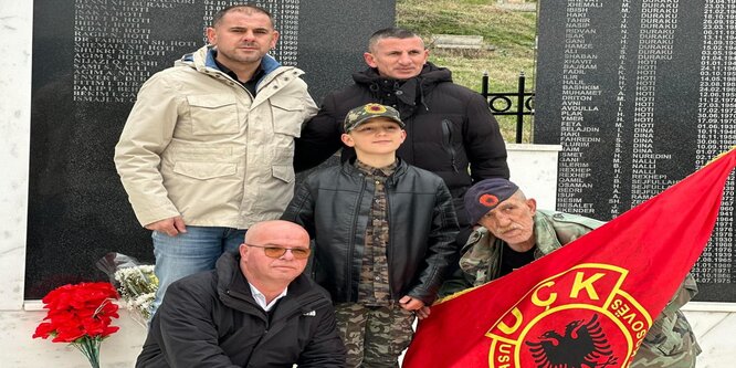 25 vjet më parë në Pashtrik jehuan pushkët e tyre