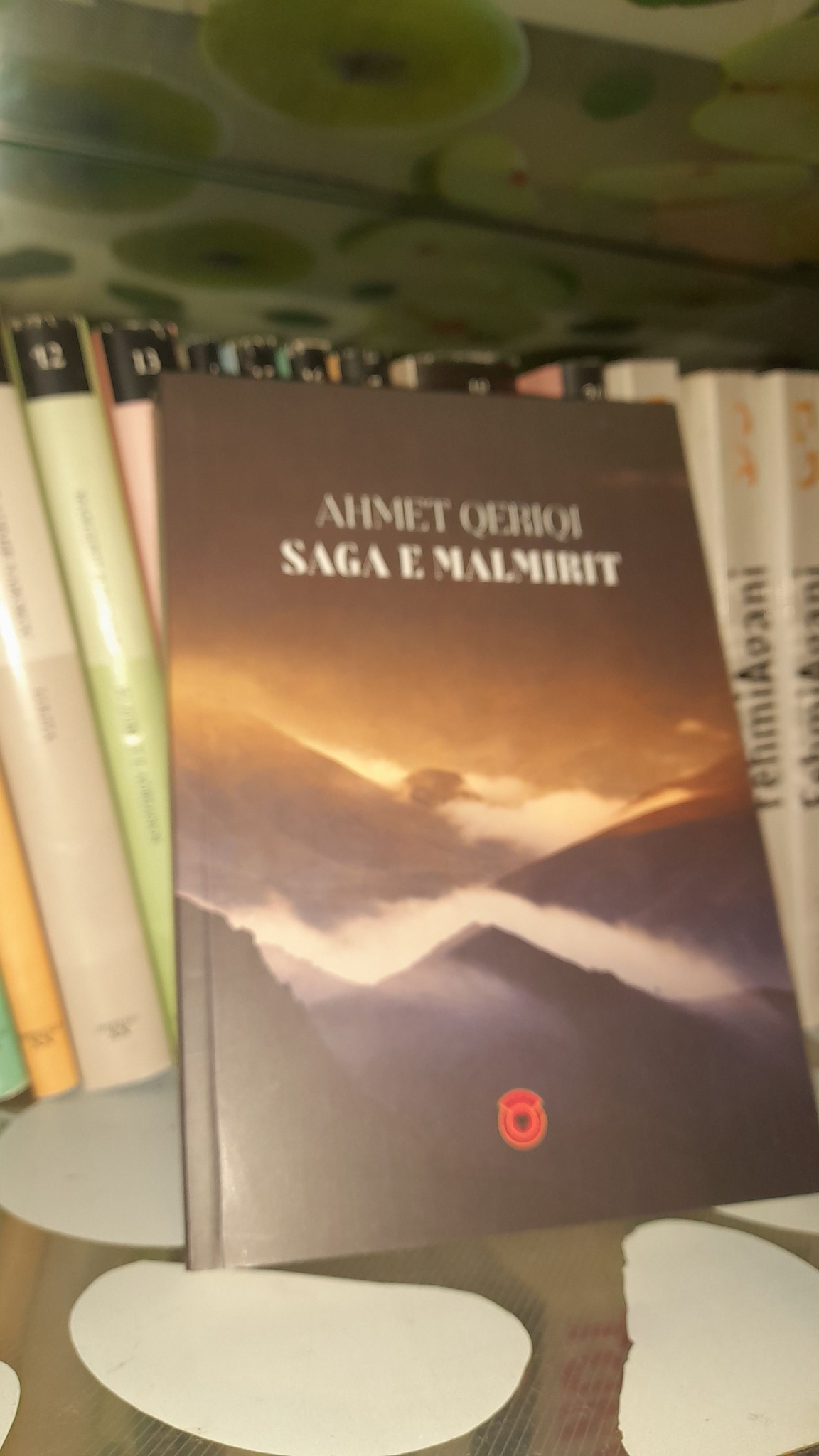 Fatmir Grejqevci  Një roman që lexohet me një frymë  Saga e qëndresës së Malmirit