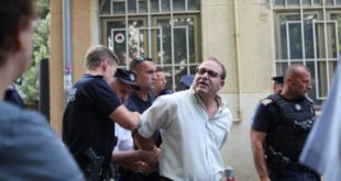 Policia e Shqipërisë, me kërkesë të Policisë së Kosovës ndaloi në Durrës, veprimtarin dhe ish të burgosurin politik, Sadri Ramabaja