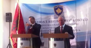 Saimir Tahiri: Urdhër-arrestet e lëshuara nga Serbia janë të paligjshme, i kemi kërkuar rishqyrtim Interpolit