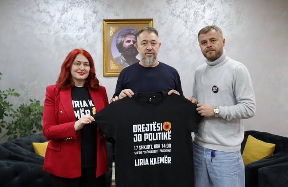 Përfaqësuesit e platformës  Liria ka Emër   janë pritur në takim nga kryetari i komunës së Skenderajt  Sami Lushtaku