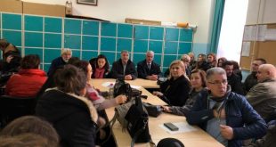 SBASHK bënë të ditur se greva në arsim do të vazhdojë, edhe pas vendimit të Qeverisë Haradinaj për të rritur pagat