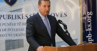 Aleanca Kosova e Re pret nga qeveria ta shqyrtojë vendimin për shkarkimin e Flamur Sefajt