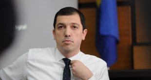 Deputeti i PSD-së, Dardan Sejdiu thotë se platforma për Dialogun i përjashton bisedime me Serbinë për territore