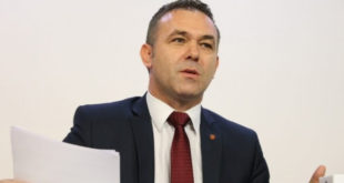 Deputetit të Lëvizjes Vetëvendosje, Rexhep Selimit i konfirmohet aktakuza nga Gjykata Speciale, sot udhëton për Hagë