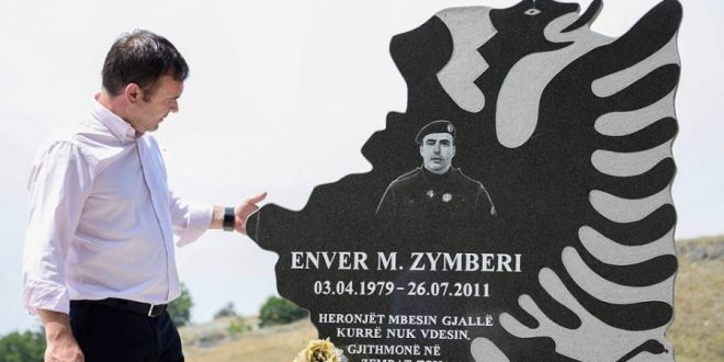 Selimi: Enveri u vra në pritë të krimineleve serbë por edhe në kurthin e parapolitikës së urdhëdhënësve qeveritaro-policor