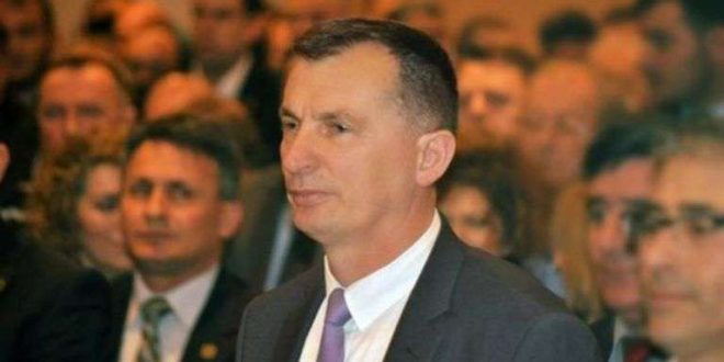Rasim Selmanaj paralajmëron shkuarjen e vendit në zgjedhje nëse Ramush Haradinaj nuk zgjidhet kryetar i vendit