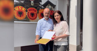Në 25 vjetorin e çlirimit, OVL e UÇK-së, Gjilan, nderon me Mirënjohje drejtorin e RKL, profesor Ahmet Qeriqi