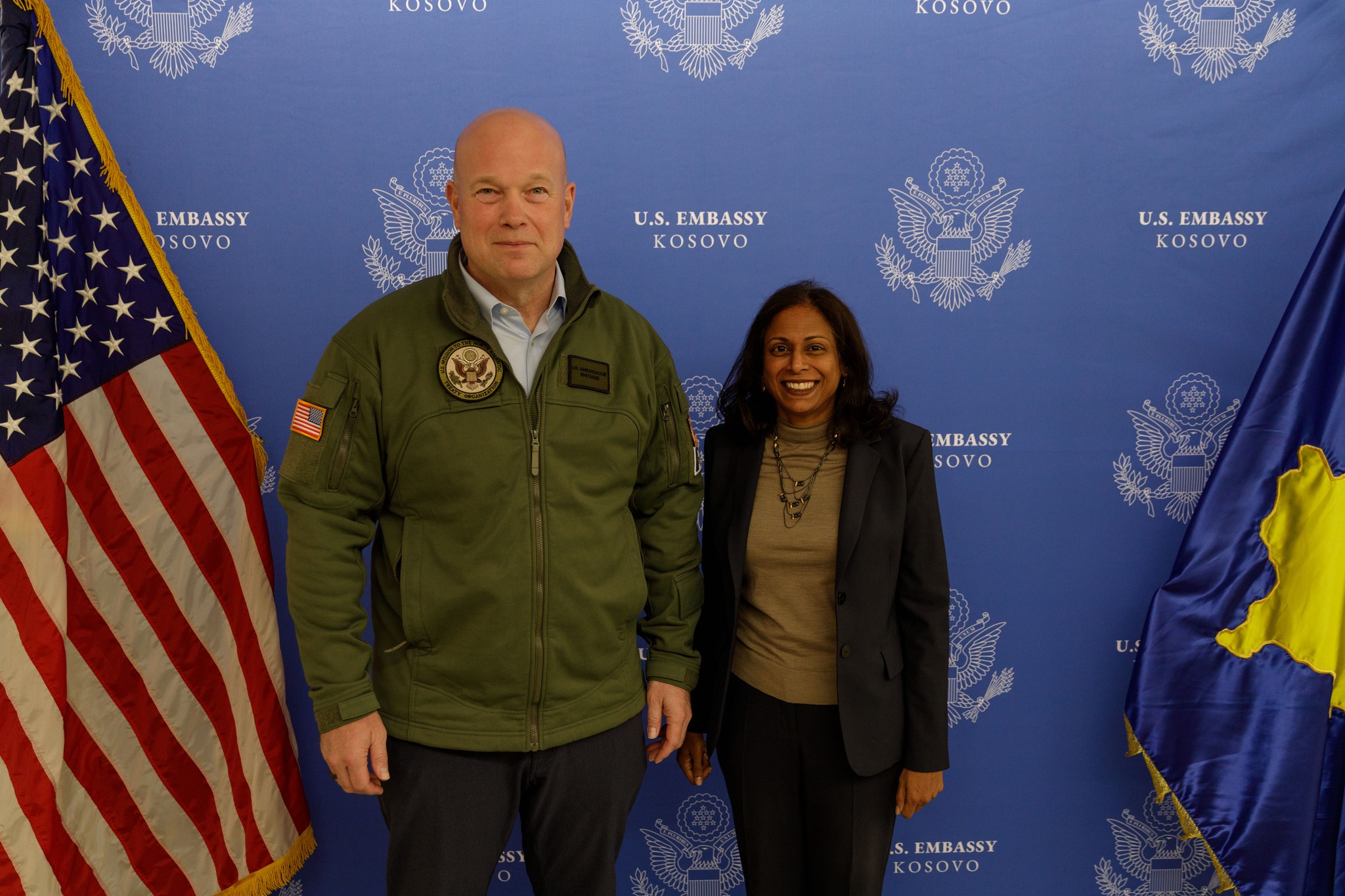 Zyrtari i lartë i NATO s viziton Kosovën  SHBA thekson bashkëpunimin në siguri dhe rolin strategjik të vendit