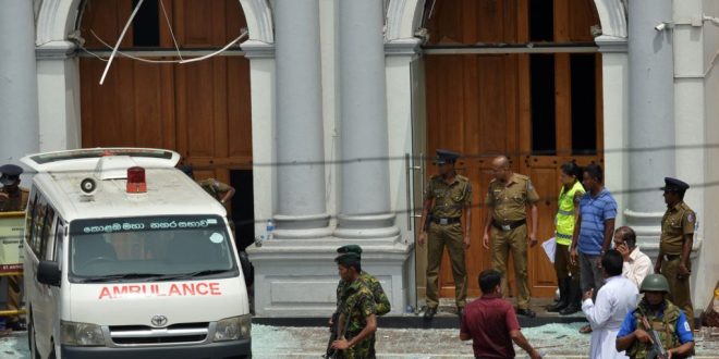 Të paktën 290 persona kanë vdekur në Shri Lankë, si pasojë e disa shpërthimeve në kisha dhe hotele