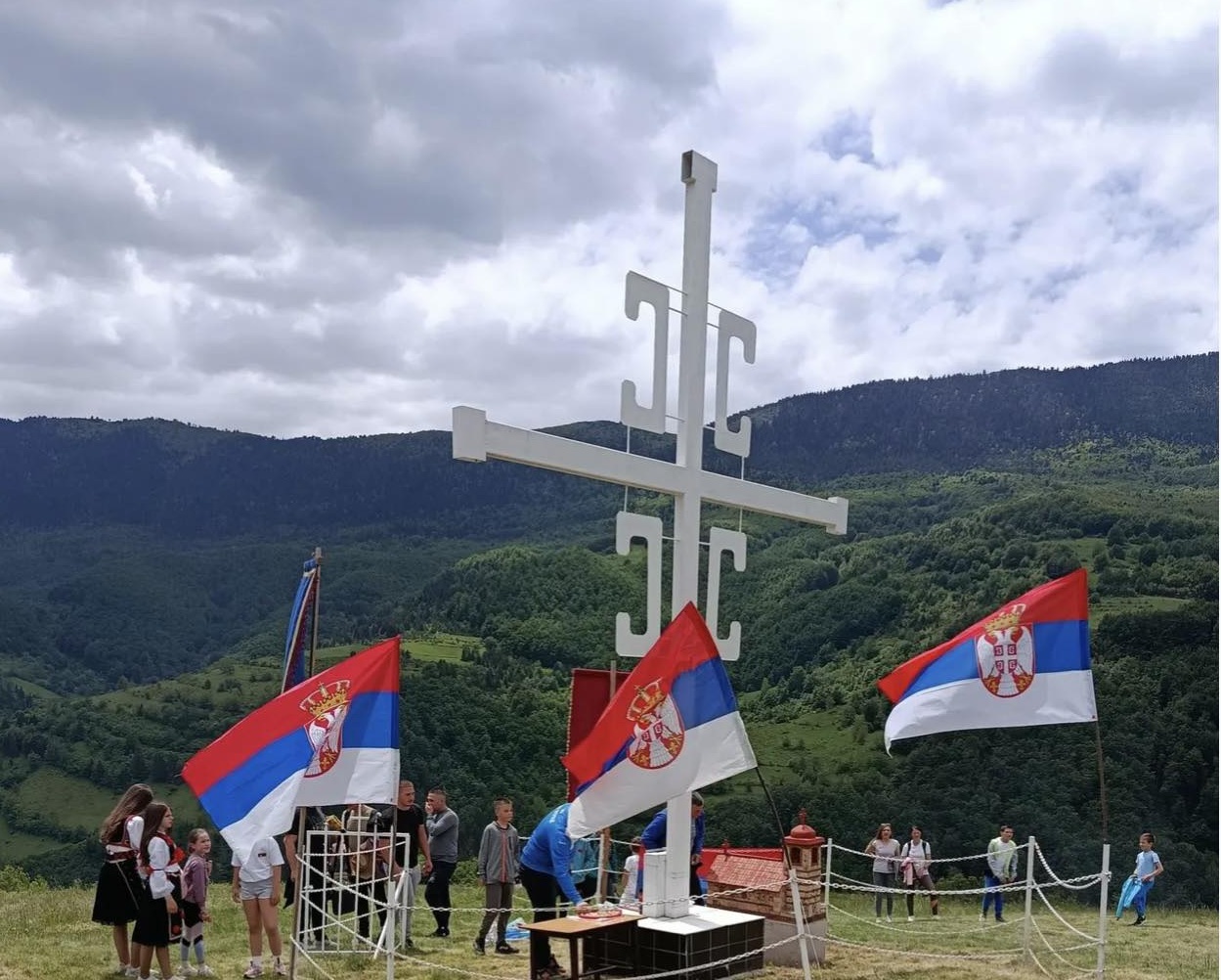 Gazmend Syla  Vandalizimi i simboleve të UÇK së pasojë e klimës anti UÇK  Kosova po përballet me tolerim të narrativave armiqësore