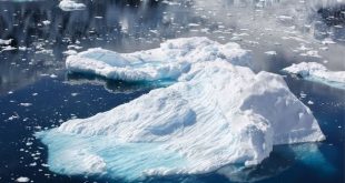 Vetëm gjatë dekadës së fundit, 3.5 trilion ton akull janë shkrirë nga sipërfaqja e ishullit dhe kanë rrjedhur në oqeane