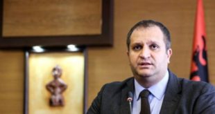 Shpend Ahmeti kërkon që në kuvendin e Prishtinës t’i ketë së paku edhe 26 asamblistë për ta realizuar programin