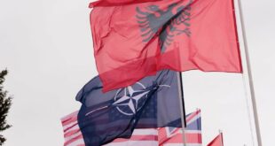 Shqipëria shënon në këtë vit 15-vjetorin e anëtarësimit në Aleancën më të madhe ushtarake të botës-NATO